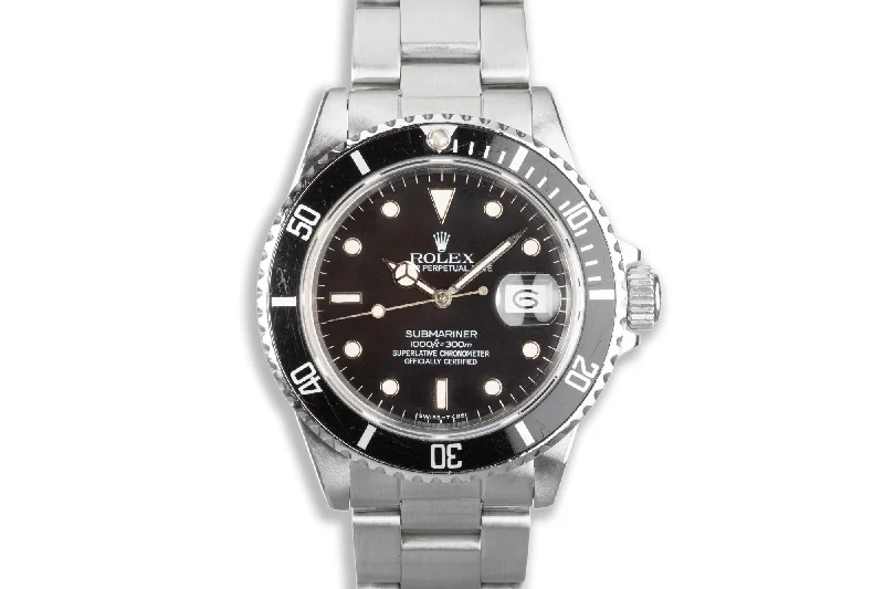 Discover Rolex's Iconic Watch Collections –1991 Rolex Submariner 16610 Tritium Lume