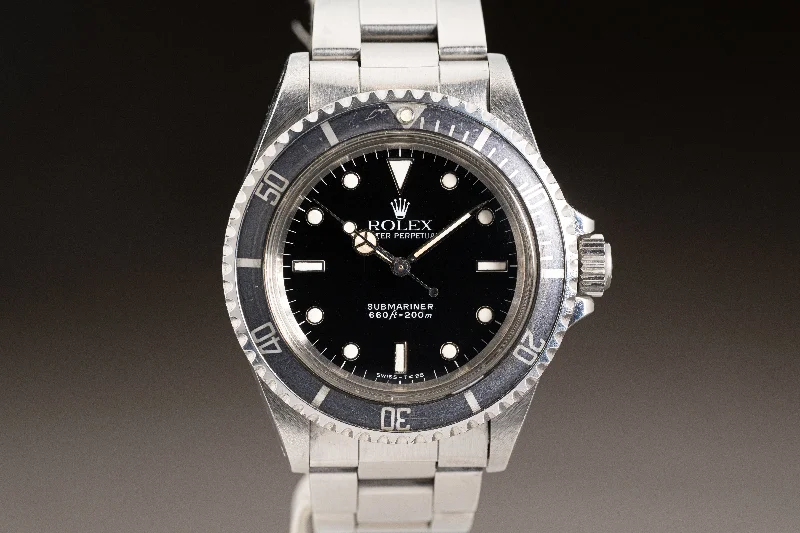 Find Classic Rolex Timepieces Online –Rolex Submariner 5513 w/ Service Case, Creamy Tritium Hands, Faded Bezel Insert