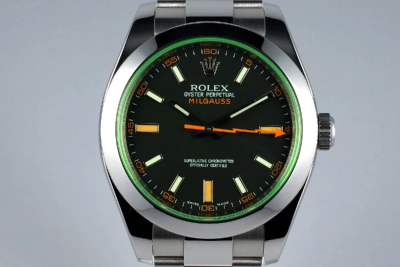 Explore the Finest Rolex Watches Online –2009 Rolex Milgauss Green 116400V