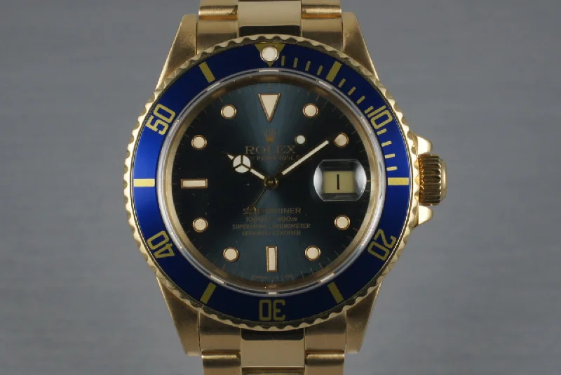 Rolex Watches – A Gift of Luxury –1989 Rolex 18K Submariner 16808