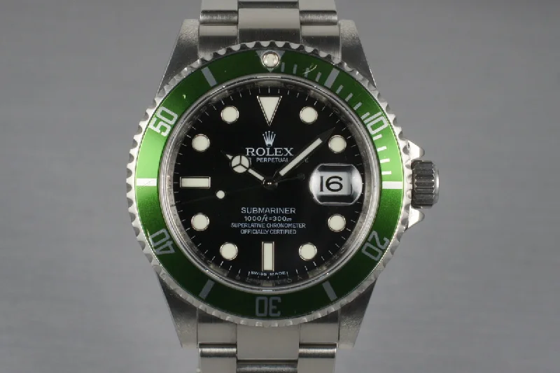 Rolex Watches: For the Discerning Collector –2009 Rolex Green Submariner 16610T Mark V Dial